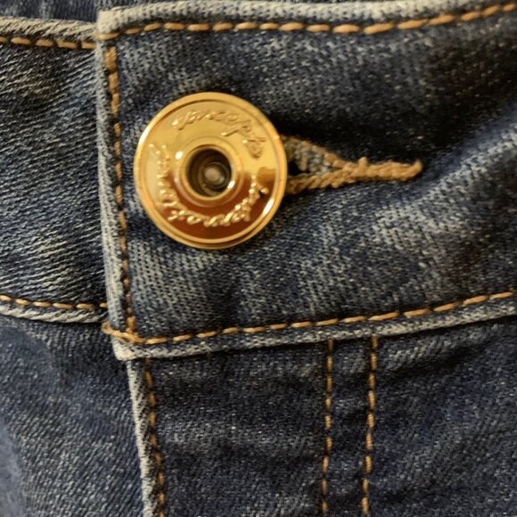 INC Skinny Leg Regular Fit Jeans Size 8P - Picture 9 of 9